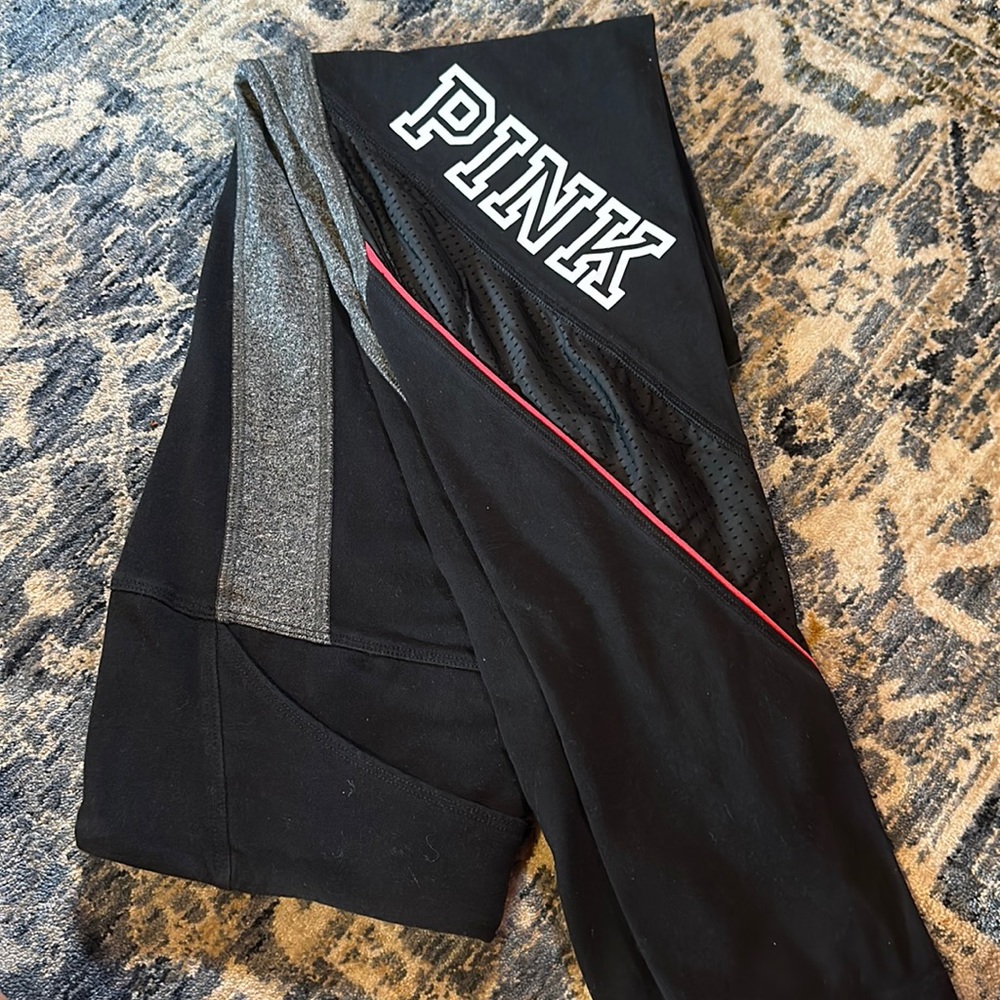 Women’s Victoria Secret Yoga Pants